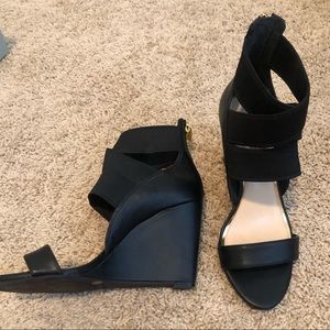 Jessica Simpson heels